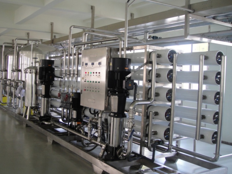 Sistema de tratamiento de agua RO